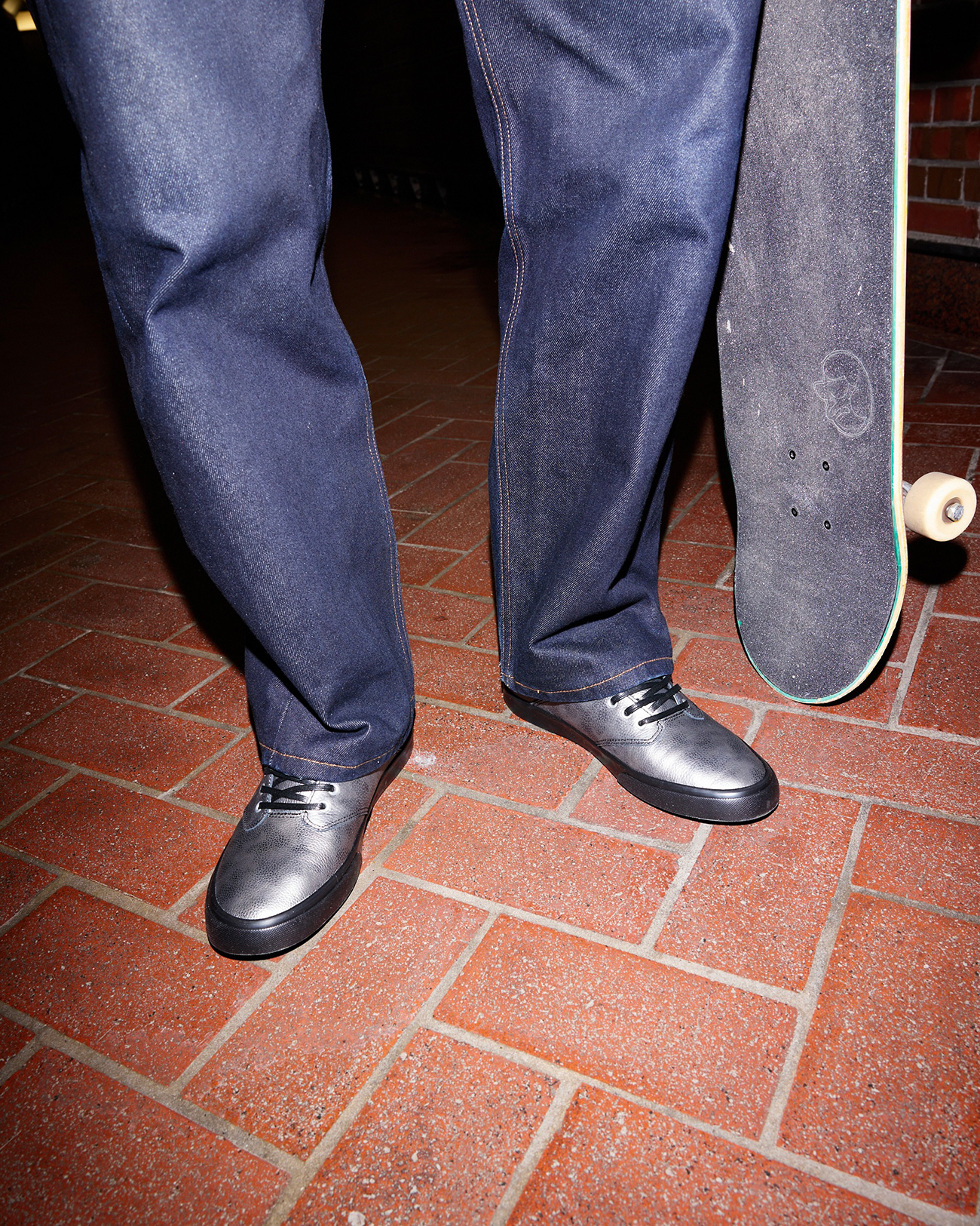 FILTER LEATHER METAL/BLACK JOSHUA（GRAVIS SKATEBOARDING）